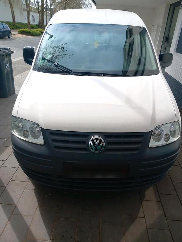 Usata VW Caddy 105 CV (77 kW) 2004 Bianco Monovolume