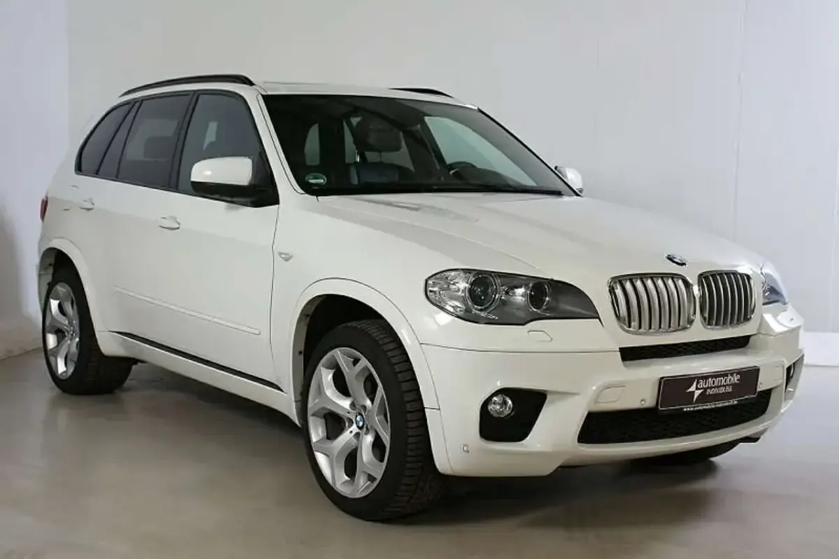 Second-hand BMW X5 Efficient Dynamics 306 CP (225 kW) 2013 Alb SUV