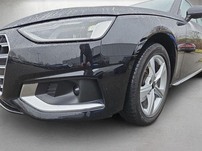 Gebraucht Audi A4 Advanced Plus 163 PS (119 kW) 2023 Schwarz Kombi