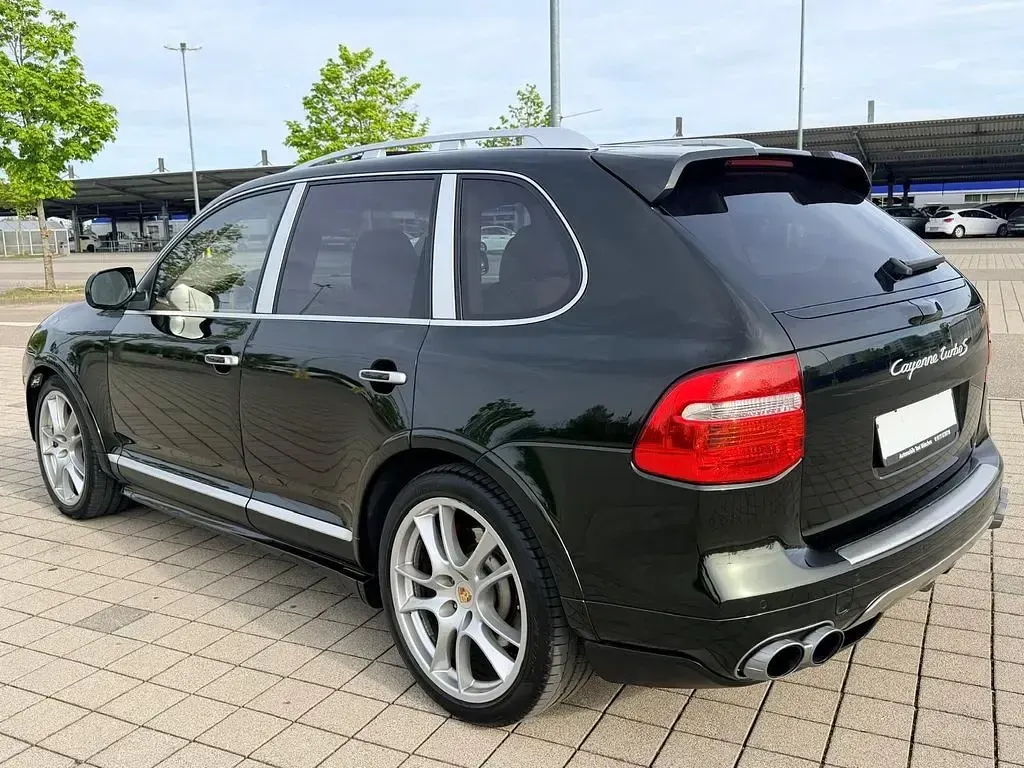 Gebraucht Porsche Cayenne Turbo 500 PS (367 kW) 2008 Grün SUV