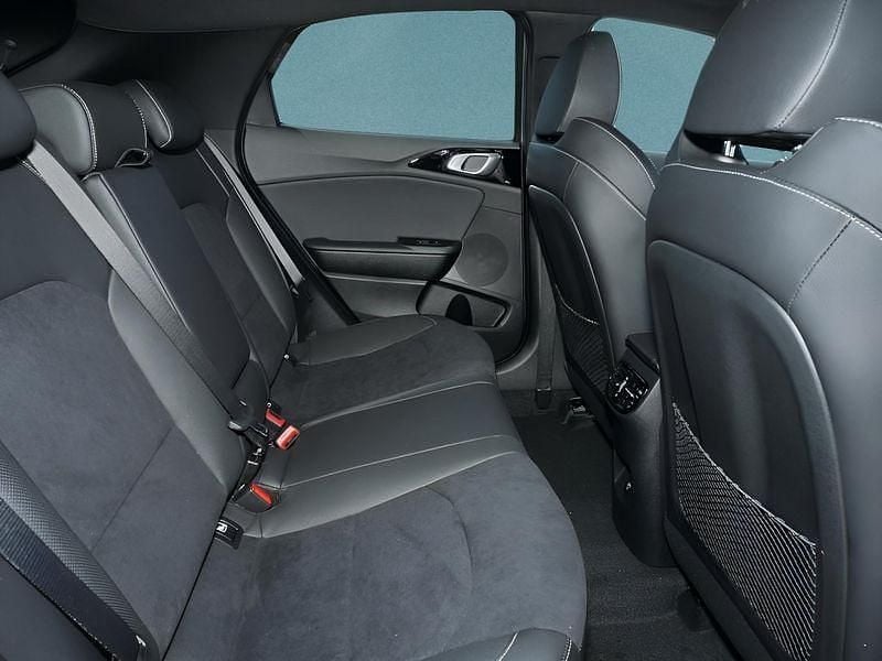 Gebraucht Kia XCeed 140 PS (102 kW) 2025 Weiß SUV
