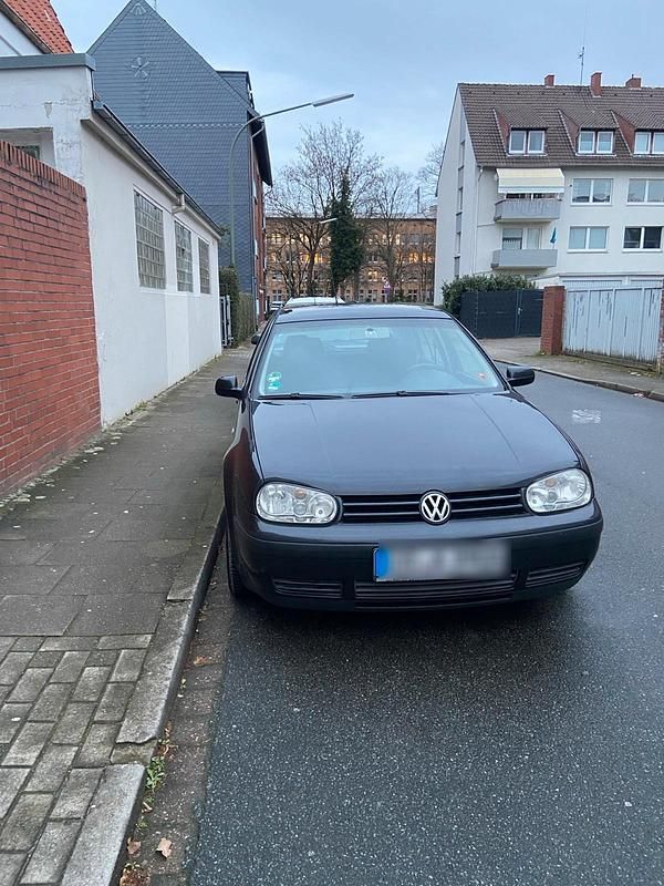 Gebraucht VW Golf IV 2003 Schwarz Kleinwagen