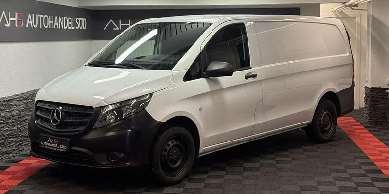 Weiß Gebraucht 2020 Mercedes Vito Van | 16.999 € (Superpreis) - Bild 1/4