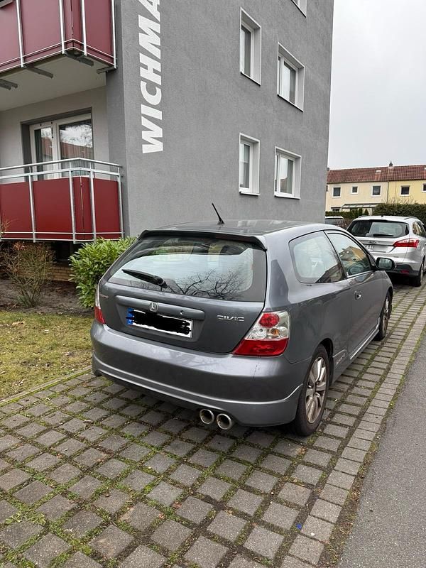 Gebraucht Honda Civic 110 PS (80 kW) 2004 Grau Kleinwagen