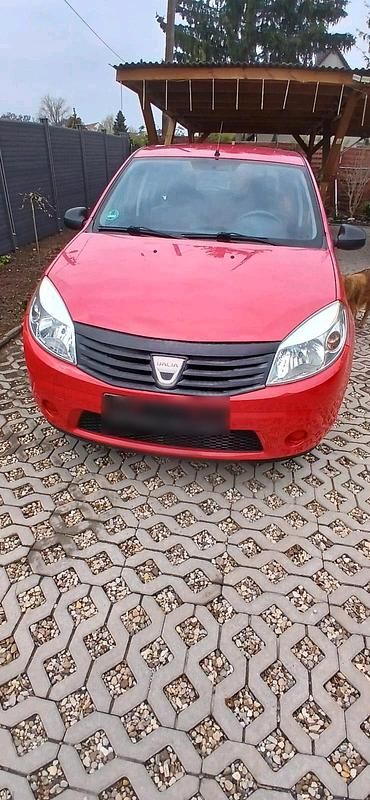 Second-hand Dacia Sandero 75 CP (55 kW) 2009 Roșu Hatchback