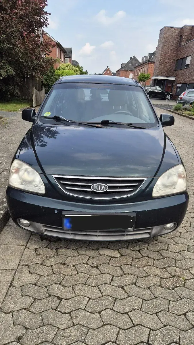 Gebraucht Kia Carens 113 PS (83 kW) 2003 Grün Van / Kleinbus