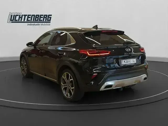 Gebraucht Kia XCeed Vision 140 PS (102 kW) 2019 Schwarz SUV