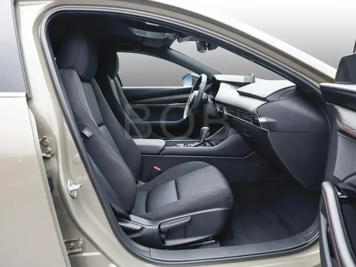 Gebraucht Mazda 3 Homura-Line 140 PS (102 kW) 2026 Zircon sand Limousine