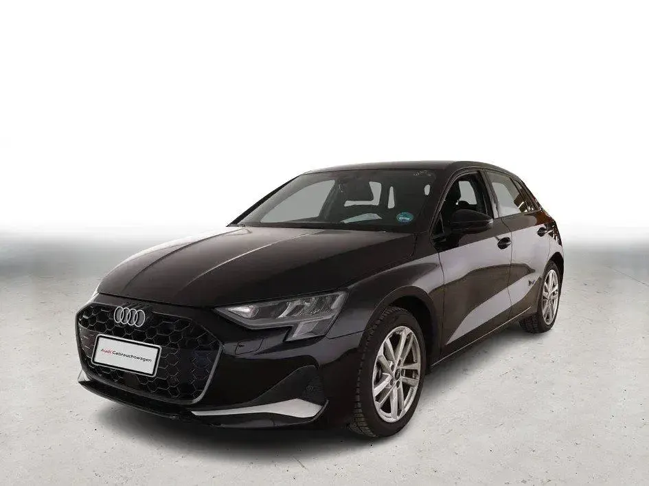 Gebraucht Audi A3 Advanced Plus 150 PS (110 kW) 2025 Mythosschwarz metallic Limousine