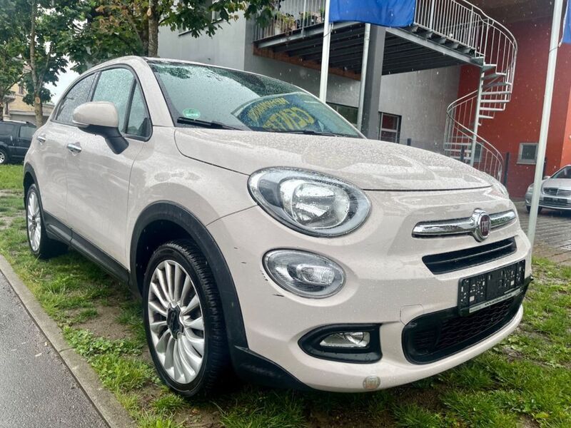 Grau Gebraucht 2015 Fiat 500X Opening Edition SUV | 8.750 € (Guter Preis) - Bild 1/4