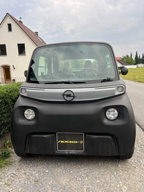 Schwarz Gebraucht 2023 Opel Rocks-e Rocks | 7.500 € - Bild 1/3