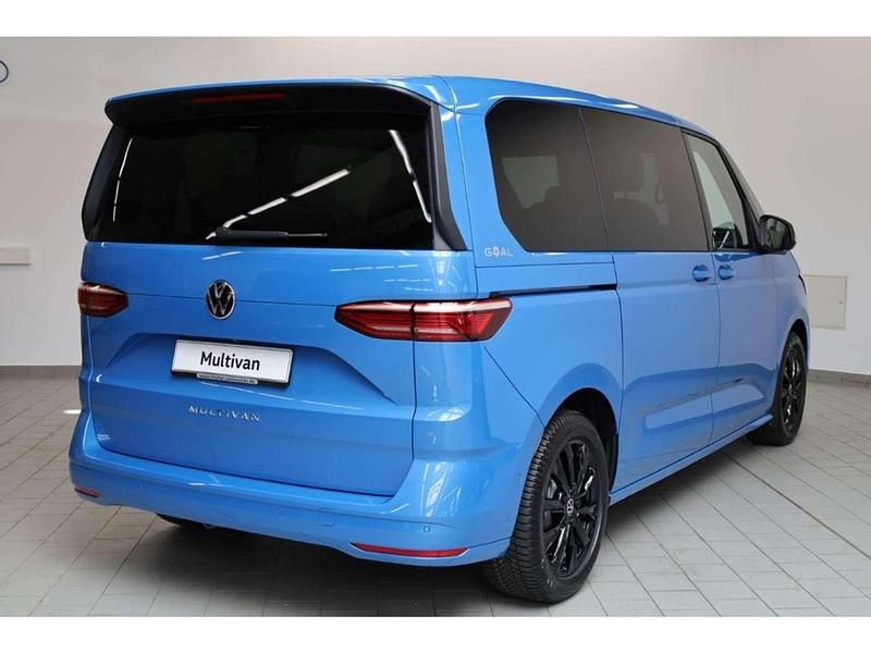 Neu VW Multivan Goal 150 PS (110 kW) 2026 Blau Van
