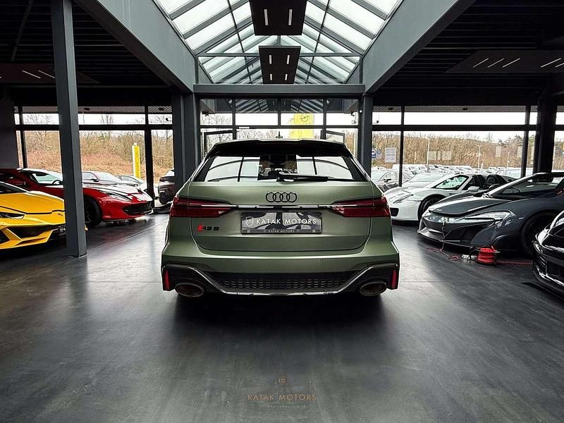 Gebraucht Audi RS6 630 PS (463 kW) 2024 Matteffektlackierung audi Kombi
