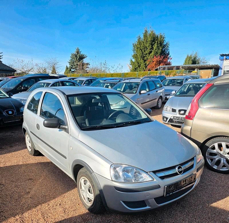 Gebraucht Opel Corsa 80 PS (58 kW) 2005 Silber Limousine