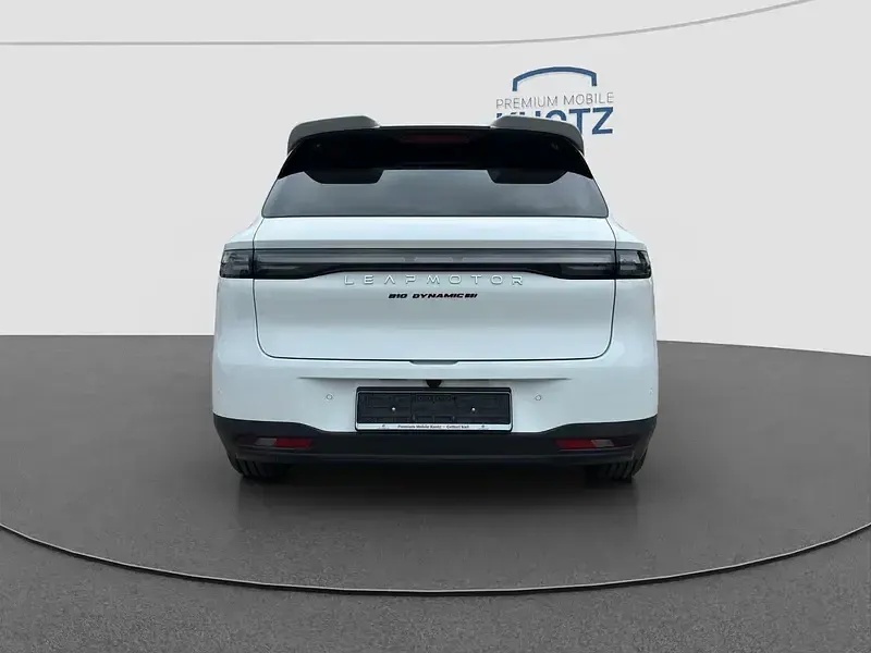 Neu Leapmotor B10 160 kW (218 PS) 2026 Light white SUV
