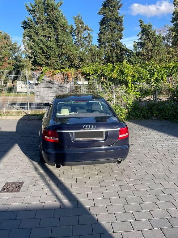 Blau Gebraucht 2006 Audi A6 Limousine | 3.150 € (Guter Preis) - Bild 1/4