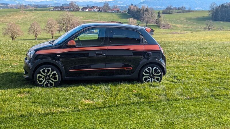 Schwarz Gebraucht 2019 Renault Twingo GT Kleinwagen | 10.800 € (Fairer Preis) - Bild 1/4