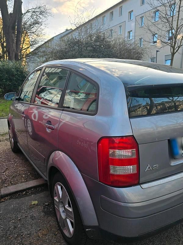 Gebraucht Audi A2 85 PS (62 kW) 2004 Silber Kleinwagen