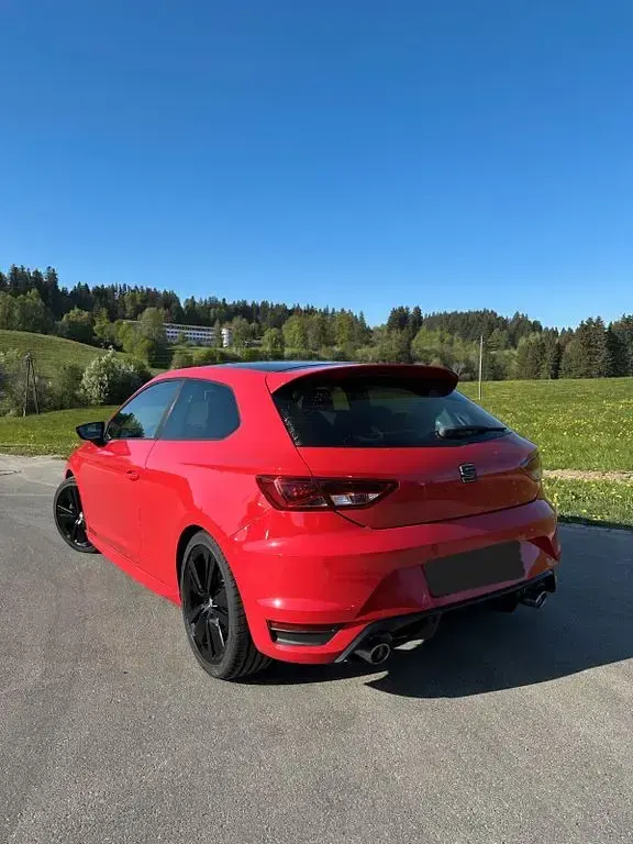 Gebraucht Seat Leon SC FR 179 PS (131 kW) 2014 Rot Kleinwagen