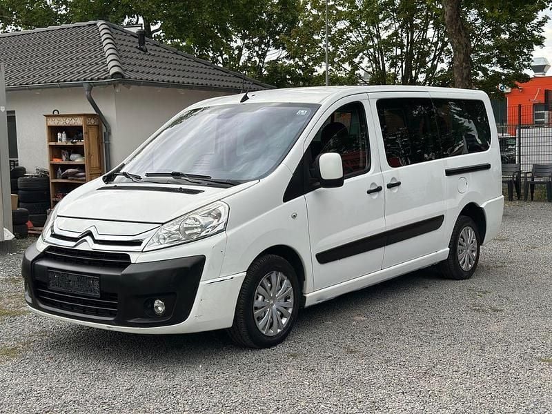Weiß Gebraucht 2014 Citroën Jumpy Tendance Van / Kleinbus | 7.990 € (Fairer Preis) - Bild 1/4
