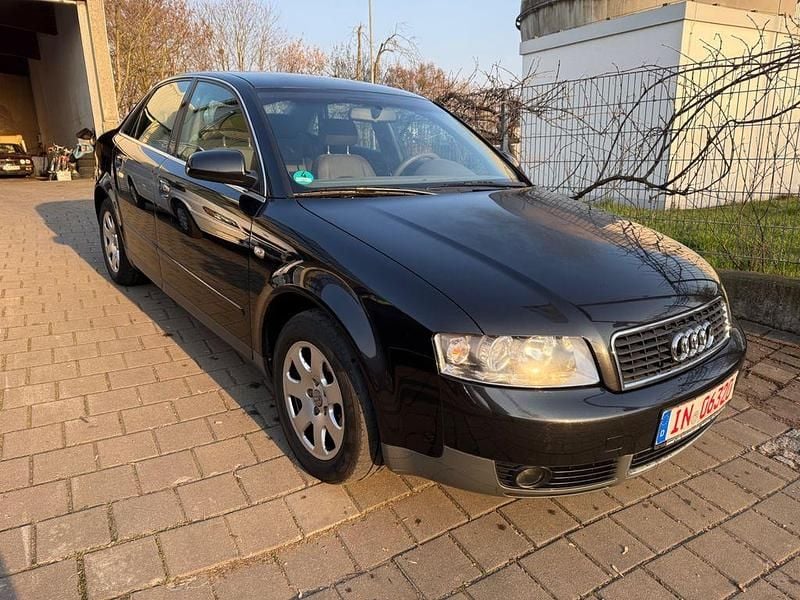 Gebraucht Audi A4 131 PS (96 kW) 2001 Schwarz Limousine