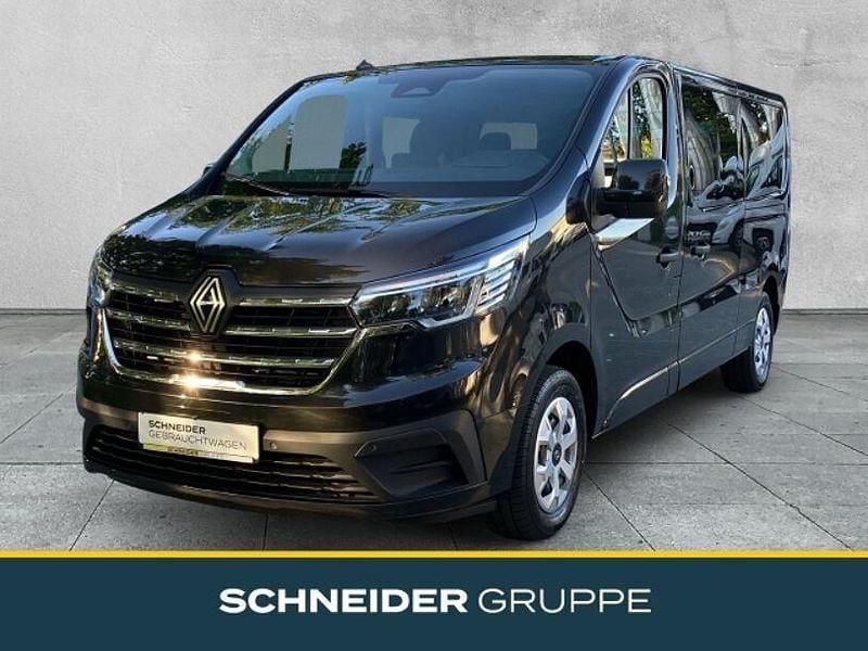 Schwarz Gebraucht 2024 Renault Trafic Van | 38.790 € (Fairer Preis) - Bild 1/4