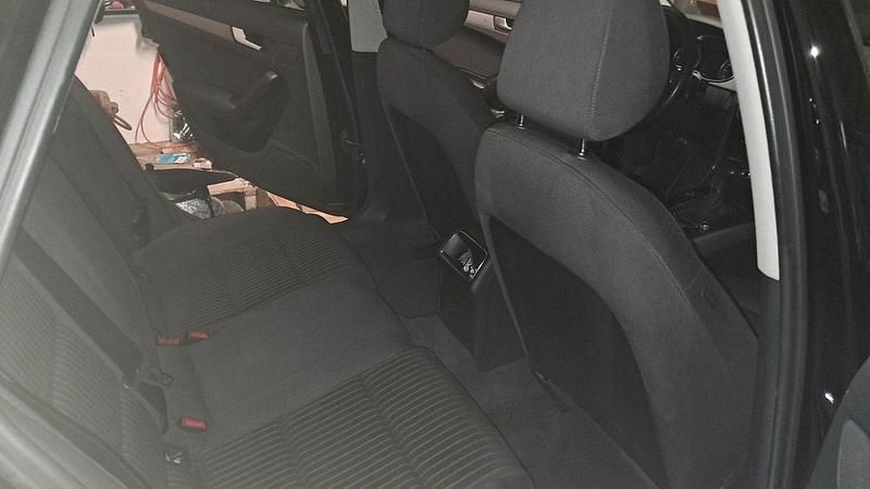 Gebraucht Audi A4 Ambiente 150 PS (110 kW) 2014 Schwarz Kombi