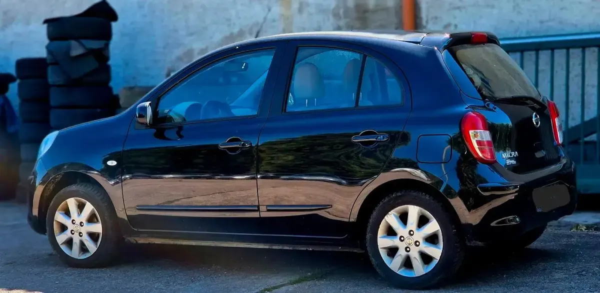 Gebraucht Nissan Micra 80 PS (58 kW) 2011 Schwarz Kleinwagen