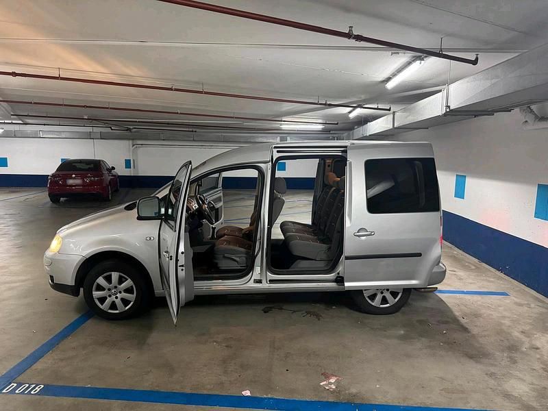 Gebraucht VW Caddy 109 PS (80 kW) 2007 Silber Van / Kleinbus