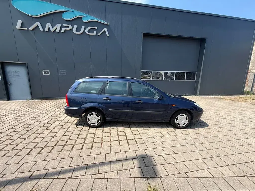 Gebraucht Ford Focus Ambiente 101 PS (74 kW) 2004 Blau Limousine