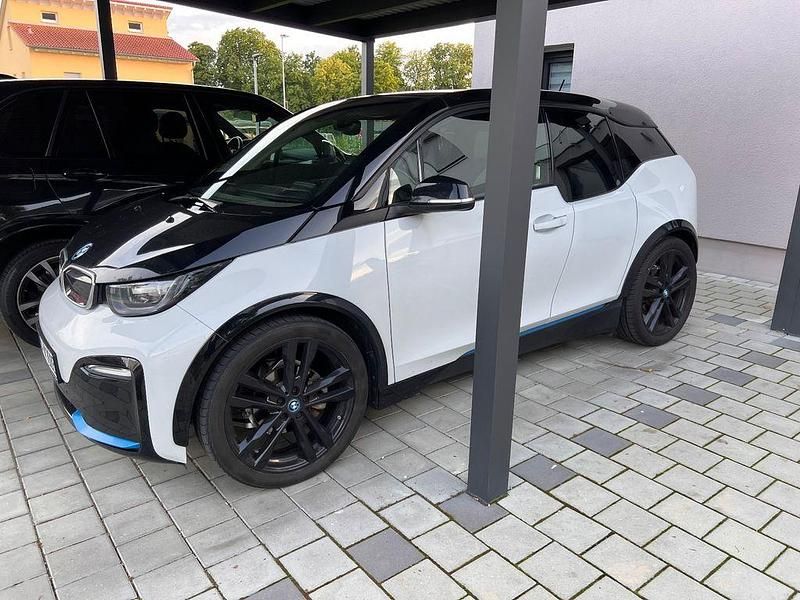 Gebraucht BMW i3 Performance 135 kW (184 PS) 2022 Weiß Kleinwagen