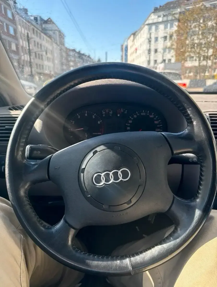 Gebraucht Audi A3 102 PS (75 kW) 1999 Grau Kleinwagen