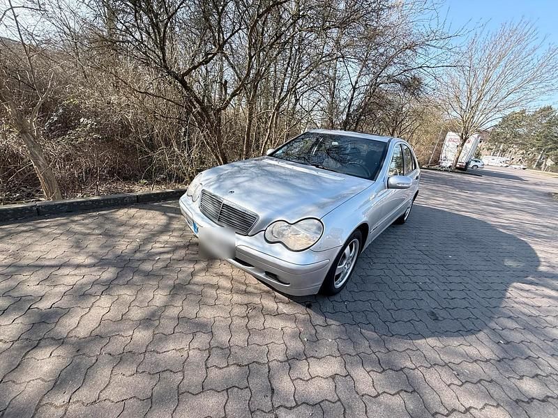 Gebraucht Mercedes C200 163 PS (119 kW) 2001 Grau Limousine