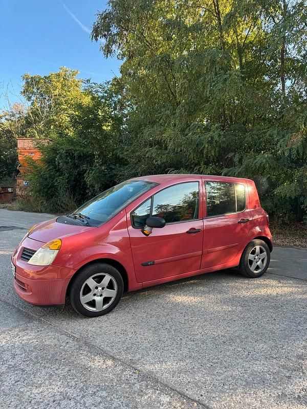 Rot Gebraucht 2005 Renault Modus Van / Kleinbus | 600 € (Fairer Preis) - Bild 1/4