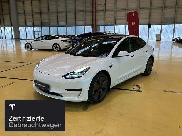 Pearl white multicoat Gebraucht 2021 Tesla Model 3 RWD Limousine | 26.500 € (Fairer Preis) - Bild 1/4