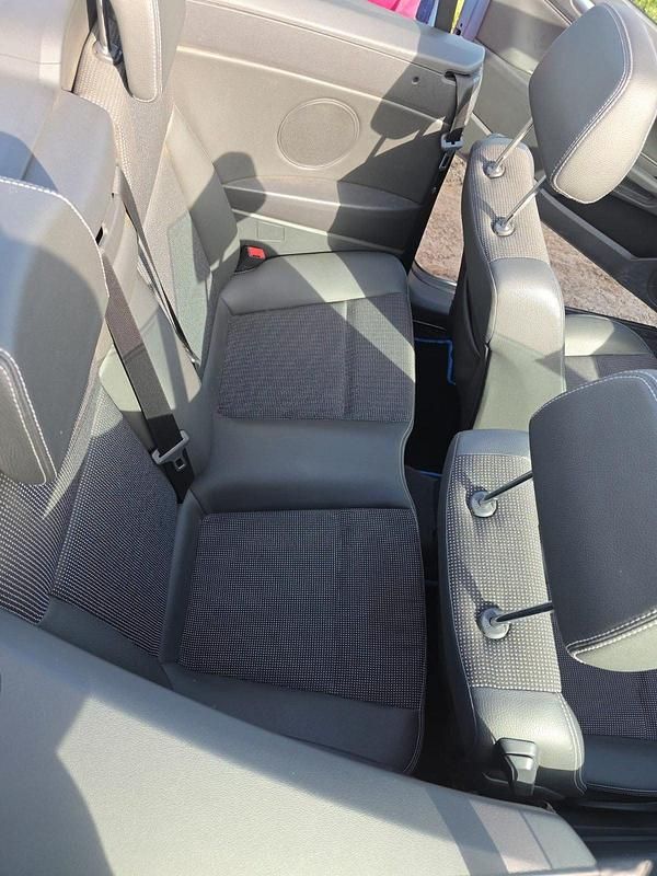 Gebraucht Opel Astra Cabriolet 140 PS (102 kW) 2010 Blau Cabrio