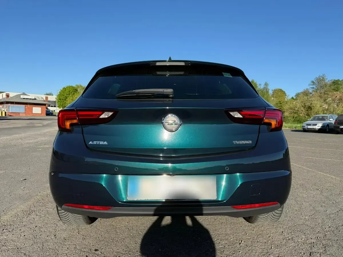 Gebraucht Opel Astra Excellence 140 PS (102 kW) 2016 Grün Limousine