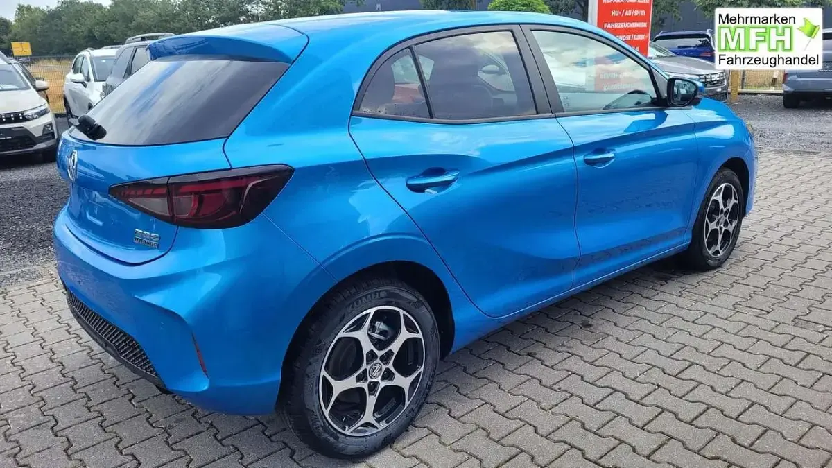 Neu MG MG3 Luxury 194 PS (142 kW) 2026 Como blau Kleinwagen