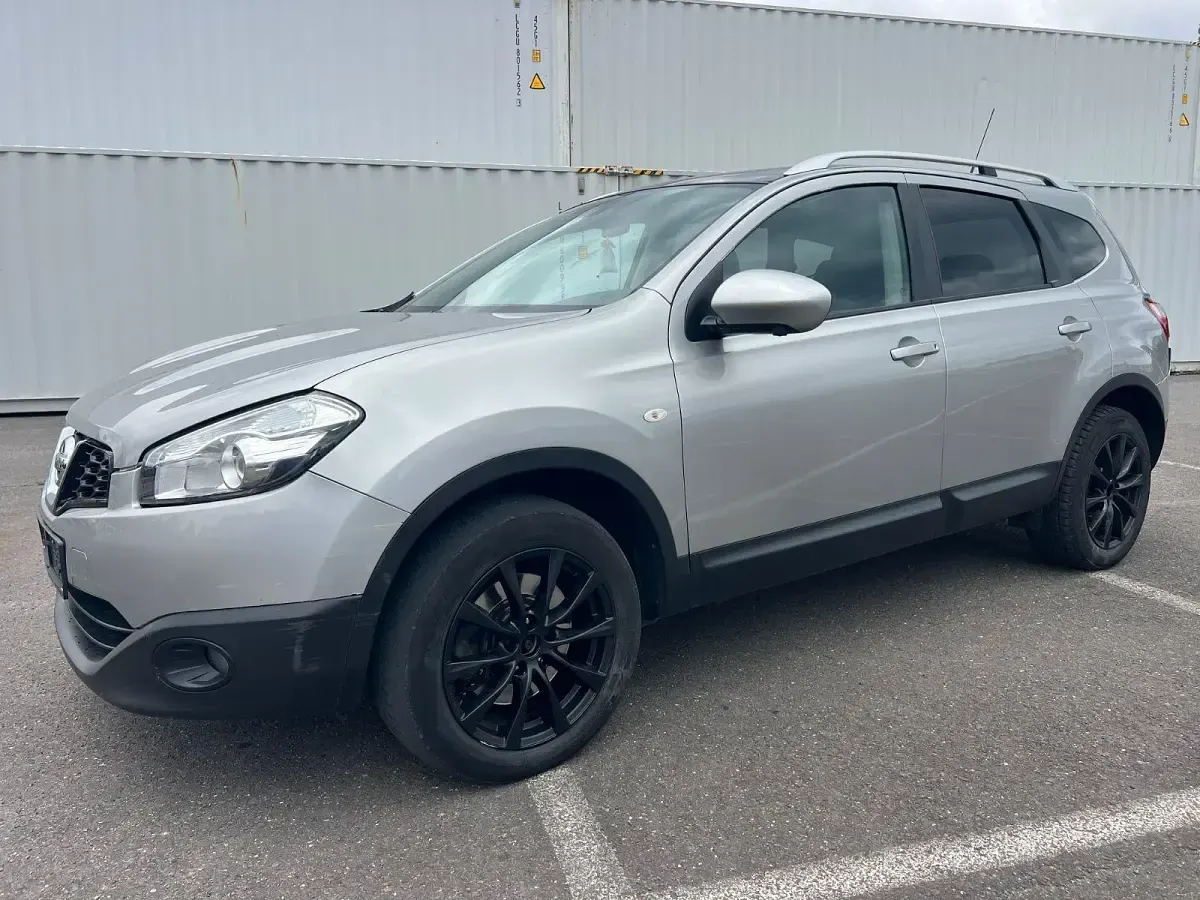 Gebraucht Nissan Qashqai +2 150 PS (110 kW) 2012 Grau SUV