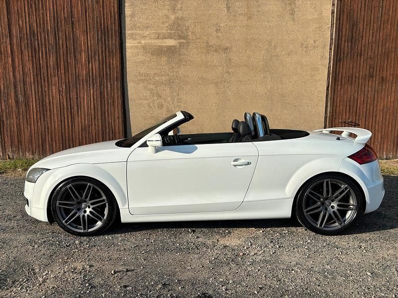 Gebraucht Audi TT Roadster S-line plus 200 PS (147 kW) 2008 Weiß Cabrio