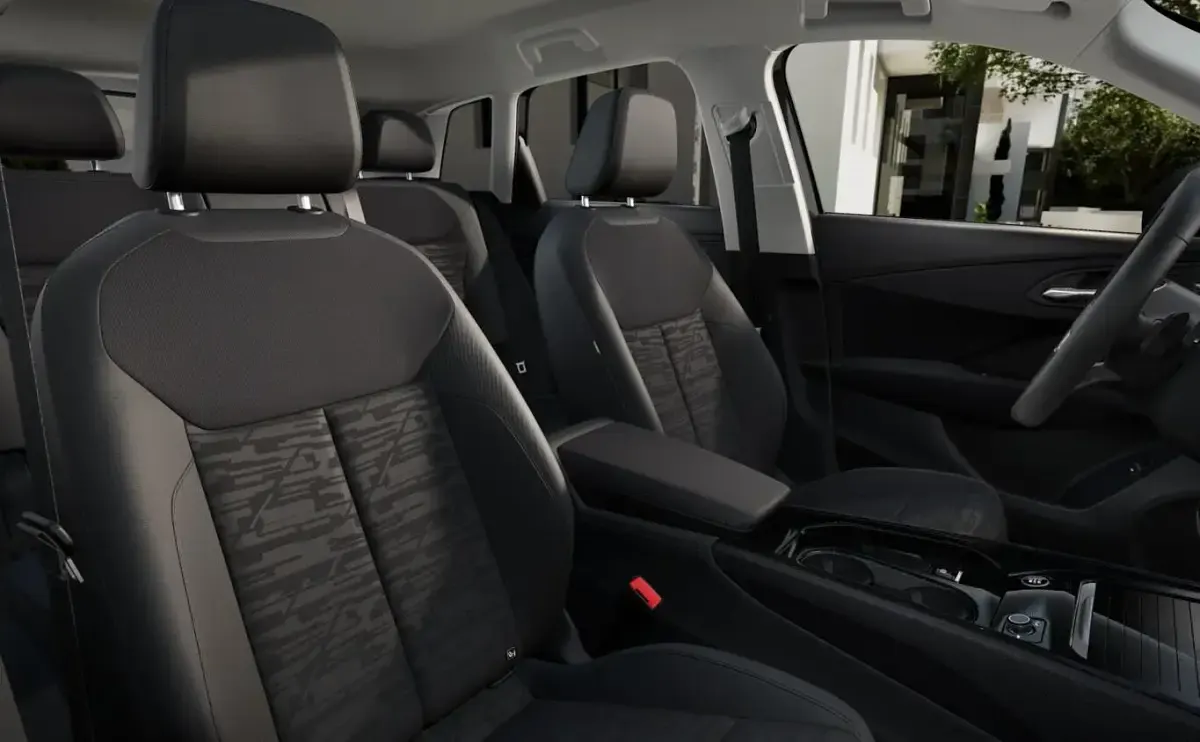 Neu Audi Q3 204 PS (150 kW) 2026 Mythosschwarz metallic SUV
