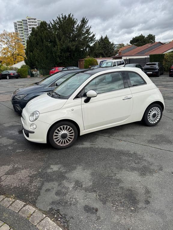 Weiß Gebraucht 2013 Fiat 500 Limousine | 4.299 € (Guter Preis) - Bild 1/4