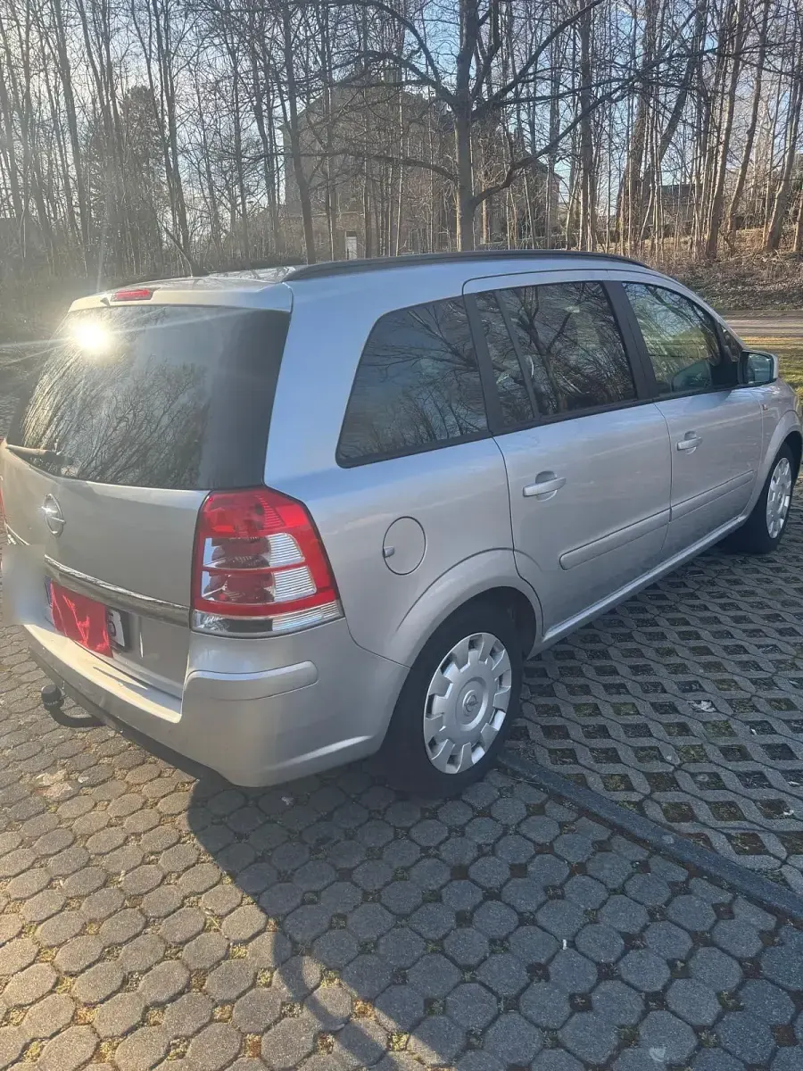 Gebraucht Opel Zafira 140 PS (102 kW) 2014 Grau Van / Kleinbus