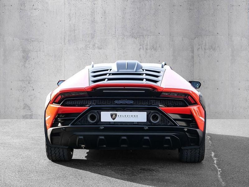 Gebraucht Lamborghini Huracán 610 PS (448 kW) 2023 Orange Coupé