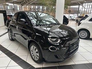 Schwarz Gebraucht 2023 Fiat 500e Icon | 19.500 € (Guter Preis) - Bild 1/4