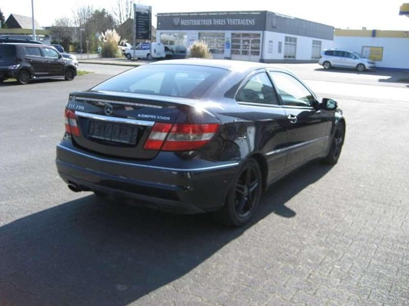 Gebraucht Mercedes CLC200 184 PS (135 kW) 2009 Schwarz Kleinwagen