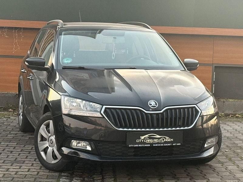 Gebraucht Skoda Fabia Active 75 PS (55 kW) 2019 Schwarz Kombi