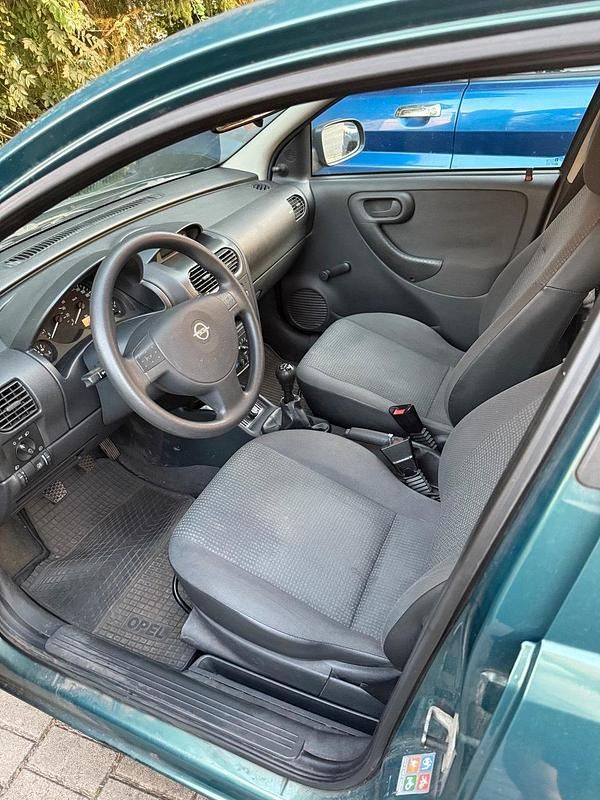 Gebraucht Opel Corsa 58 PS (42 kW) 2002 Grün Kleinwagen