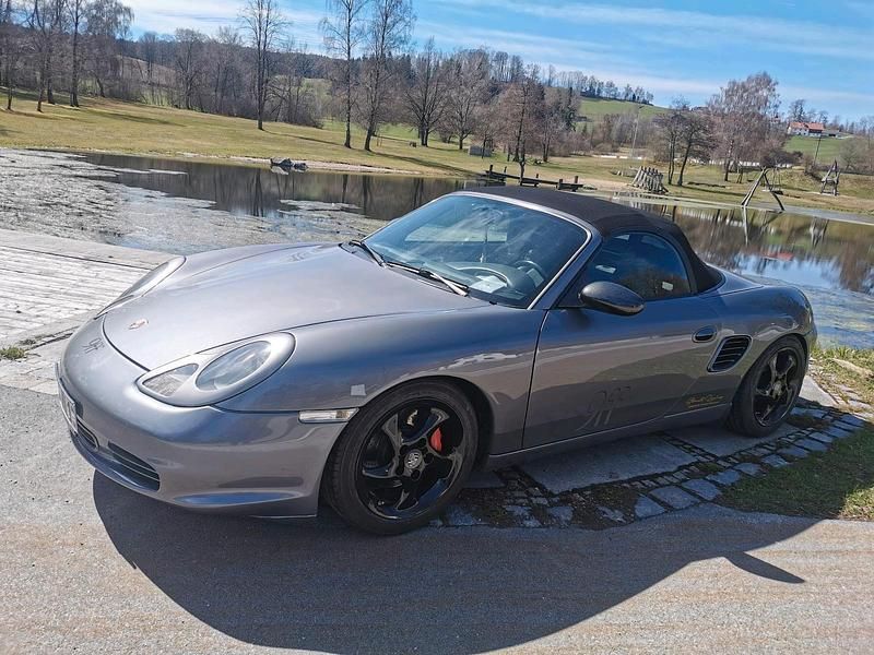 Usata Porsche Boxster 239 CV (175 kW) 2001 Grigio Cabrio