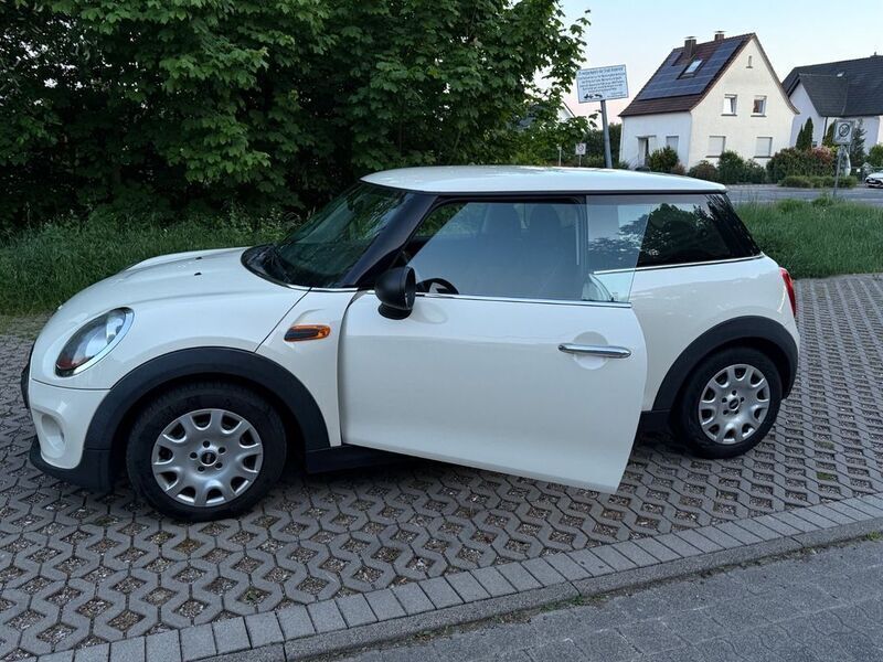 Beige Gebraucht 2014 Mini ONE Kleinwagen | 5.450 € (Fairer Preis) - Bild 1/4